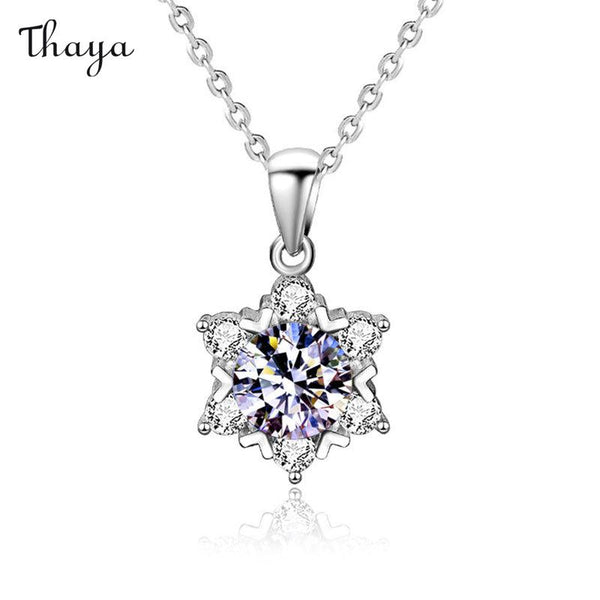 Collier Thaya en argent 925 avec cristal givré moissanite 1 carat