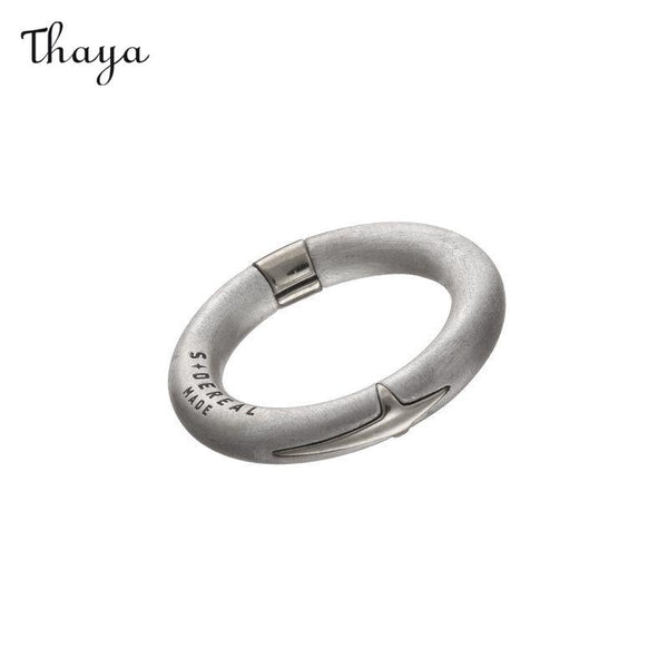 Bague Thaya en argent 925 avec croix et étoile mate