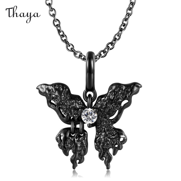 Collier Thaya en argent 925 avec papillon noir mystique et zircone