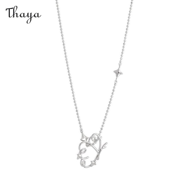 Thaya Fashionable Minimalist Butterfly Design Exquisite Set