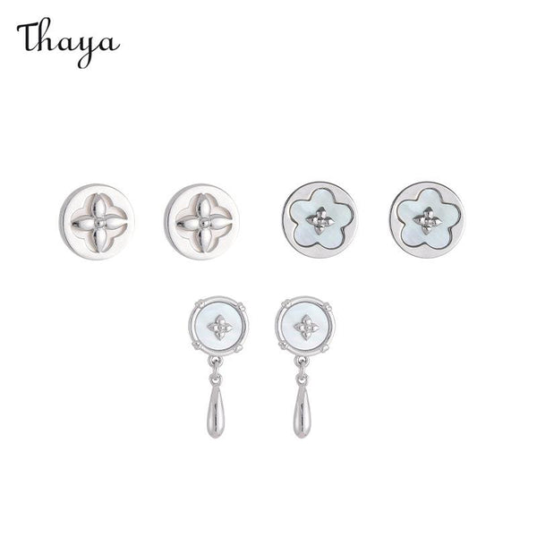 Boucles d'oreilles Thaya en forme de larme et pétales tombants