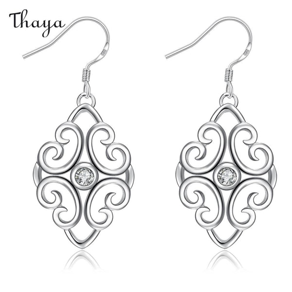 Boucles d'oreilles creuses de style classique Thaya Palace